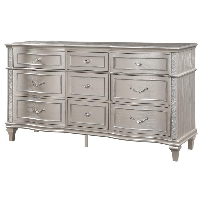 Evangeline - 9-Drawer Dresser
